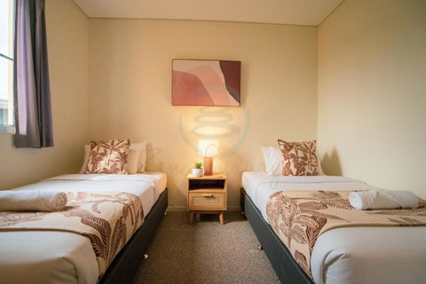 ZEN PARADISE - 2-BR Waterfront Ocean View Retreat - Australia Accommodation 3