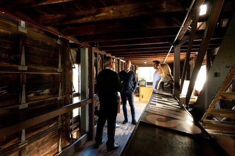 Adelaide Oval Stadium Tour - Australia Accommodation 4