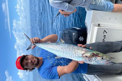 Full Day 9.5 Hour Offshore Fishing Charter - Australia Accommodation 2