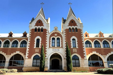 Pinnacles Desert & New Norcia Day Tour From Perth - Australia Accommodation 4