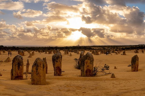 Pinnacle Desert Sunset And Night-time Stargazing Tour From Perth - Australia Accommodation 0