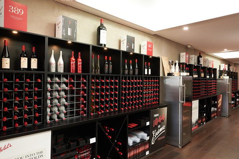 Penfolds Barossa Valley: Make Your Own Wine - Australia Accommodation 2
