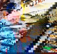 Melbourne Bayside  Urban Seaside Villages  Brighton Bathing Boxes  Cycle Tour - Australia Accommodation